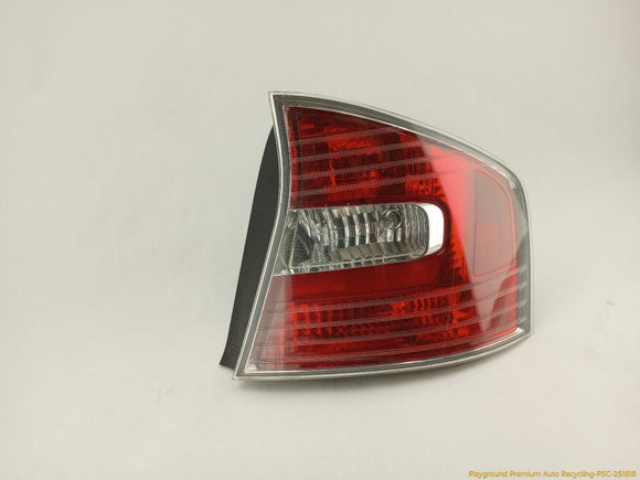 Subaru Legacy Passenger Right Tail Lamp
