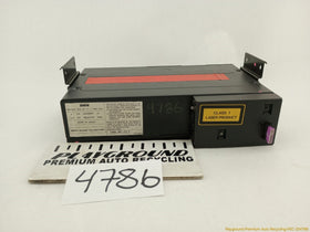 BMW 328IC 6 Disc CD Changer