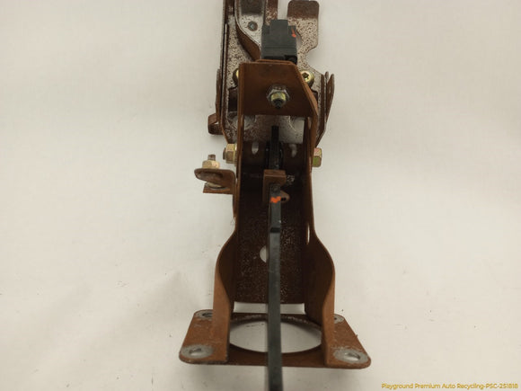 Subaru Legacy Brake Pedal