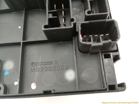 Subaru Legacy Engine Fuse Box