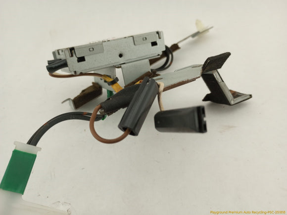 Subaru Legacy Antenna Amplifier