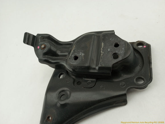 Subaru Legacy Pair Of Front Bumper Brackets