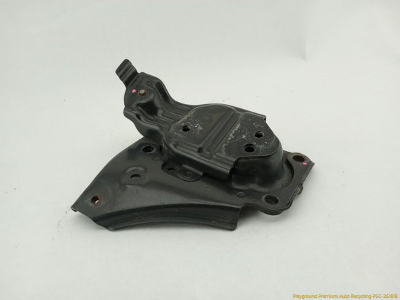 Subaru Legacy Pair Of Front Bumper Brackets