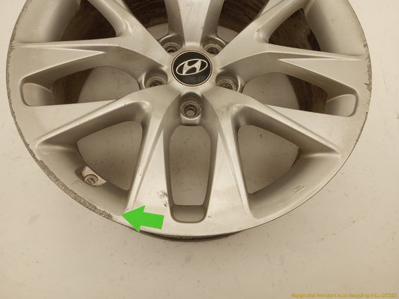 Hyundai Genesis Pair Of Rear Alloy Wheel 10 Spoke