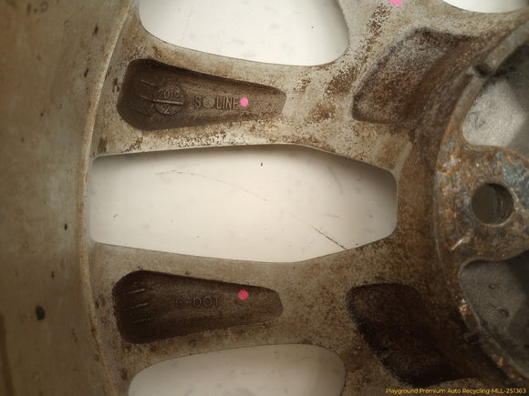 Hyundai Genesis Pair Of Rear Alloy Wheel 10 Spoke