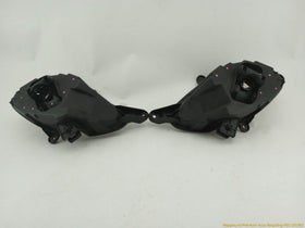 Hyundai Genesis Pair Of Front Fog Lamps - 0