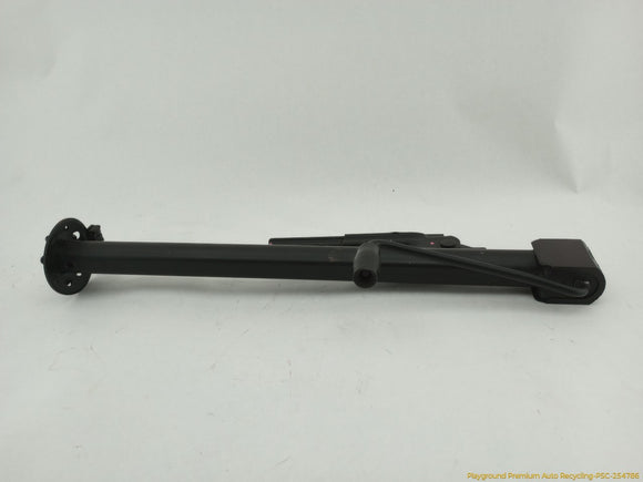 BMW 328IC Vehicle Jack