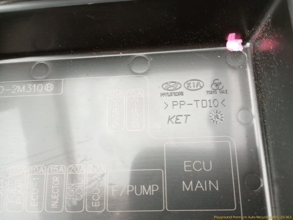 Hyundai Genesis Engine Fuse Box