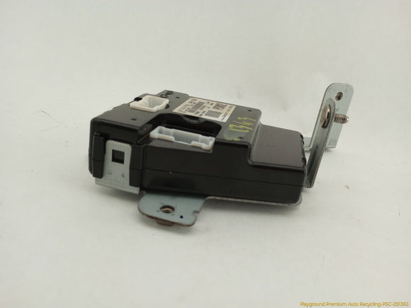 Hyundai Genesis Power Distribution Control Module