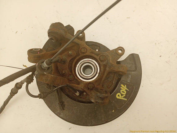 Hyundai Genesis Driver Left Rear Spindle Knuckle Hub