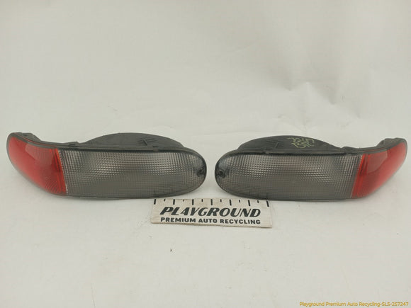 Mitsubishi Eclipse Pair Of Rear Turn Signal Lamps