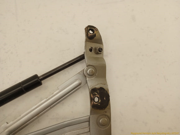 Mitsubishi Eclipse Pair Of Trunk Hinges