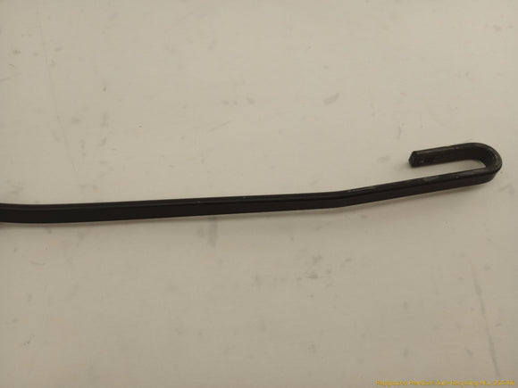 BMW 328IC Pair Of Windshield Wiper Arms