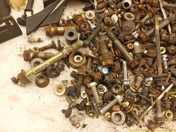 Subaru Legacy Dismantling Hardware Fasteners Bolts & Nuts
