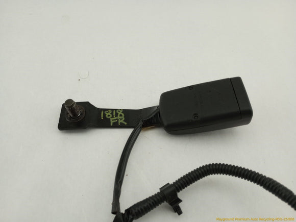 Subaru Legacy Passenger Right Front Seat Belt Buckle