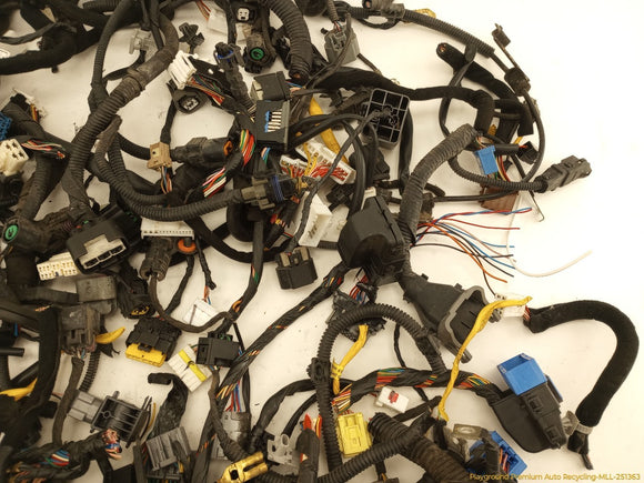 Hyundai Genesis Vehicle Wiring Pigtails