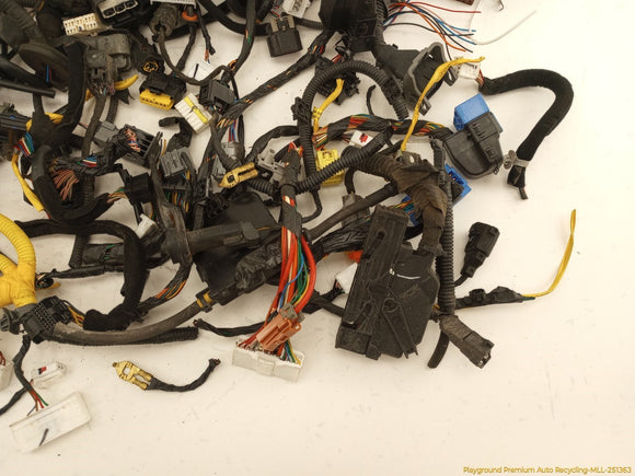 Hyundai Genesis Vehicle Wiring Pigtails
