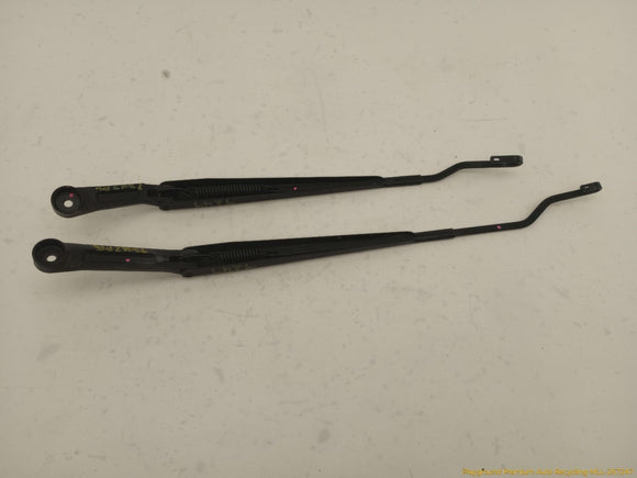 Mitsubishi Eclipse Pair Of Windshield Wiper Arms