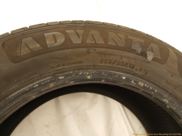 BMW 328IC Single Advanta ER-800 Tire
