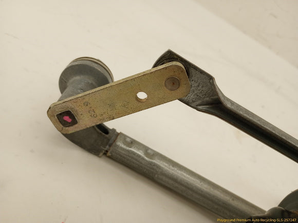 BMW 328IC Windshield Wiper Transmission & Motor