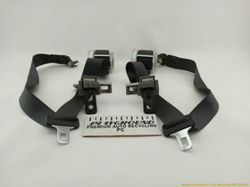 Honda Element Pair Of Rear Seat Belt Retractors