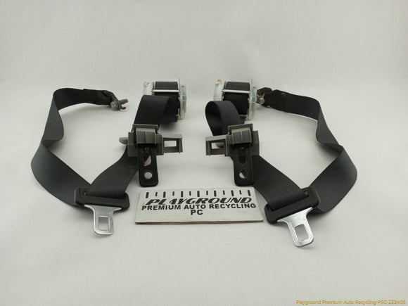 Honda Element Pair Of Rear Seat Belt Retractors