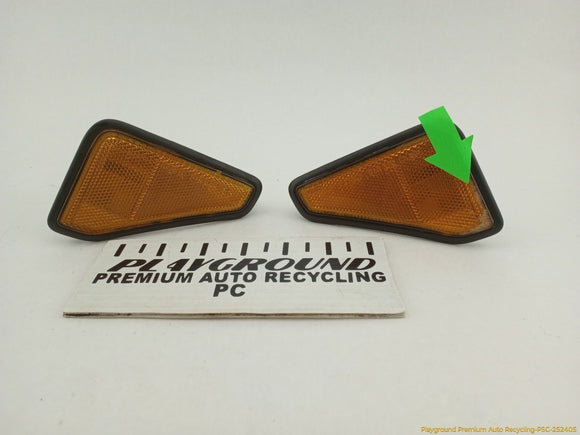 Honda Element Pair Of Front Turn Signal Lamps