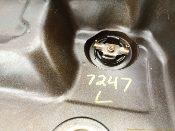 Mitsubishi Eclipse Front Valve Cover