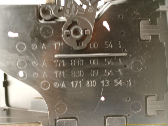 Mercedes SLK280 Center Dash Air Vent