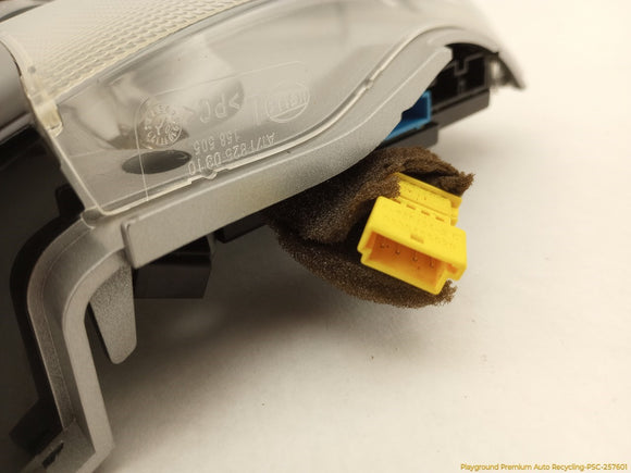 Mercedes SLK280 Dome Light