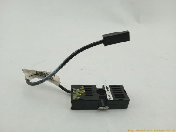 Tesla Model S Pair Of Antenna Filter