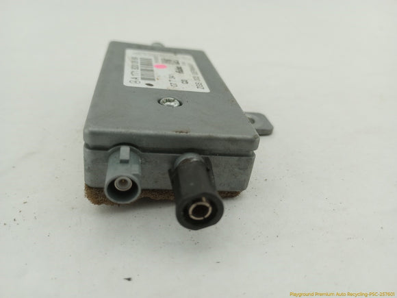 Mercedes SLK280 Antenna Amplifier Module