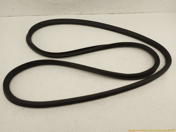 Tesla Model S Trunk Lid Weatherstrip