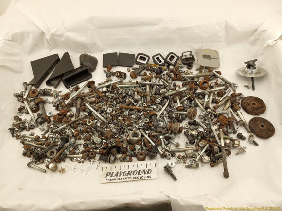 Honda Element Dismantling Hardware Fasteners Bolts & Nuts