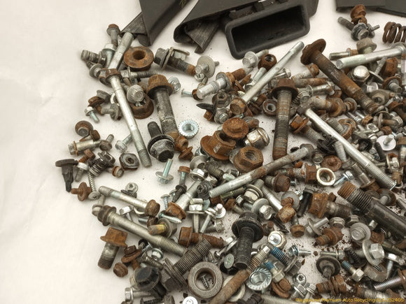 Honda Element Dismantling Hardware Fasteners Bolts & Nuts