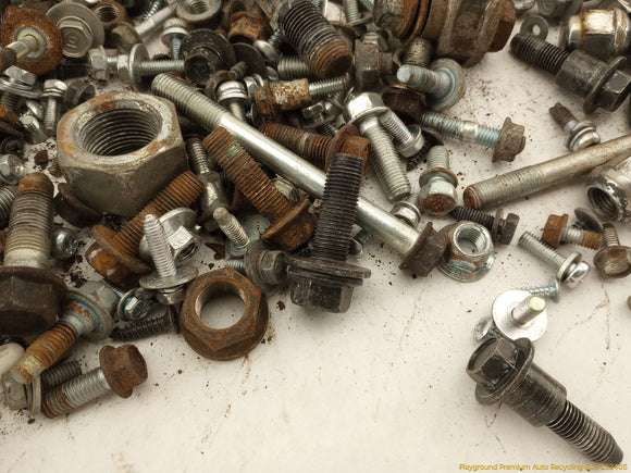 Honda Element Dismantling Hardware Fasteners Bolts & Nuts