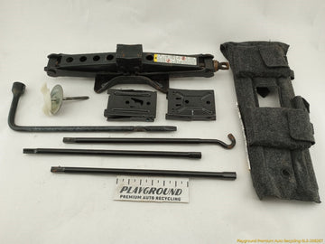 Hummer H3 Vehicle Jack & Tools