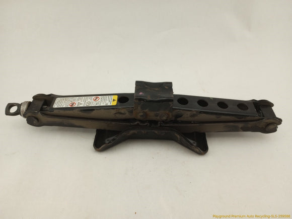 Hummer H3 Vehicle Jack & Tools