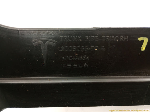 Tesla Model S Pair Of Trunk Side Garnish Trim