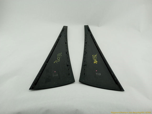 Mercedes SLK280 Pair Of Rear C Pillar Molding