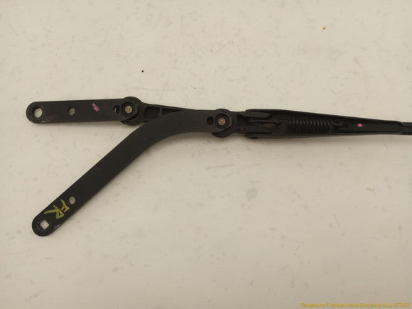 Mercedes SLK280 Pair Of Windshield Wiper Arms