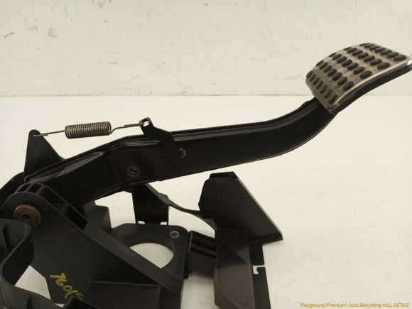 Mercedes SLK280 Brake Pedal