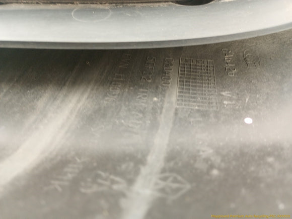 Jeep Liberty Passenger Right Rear Quarter Trim