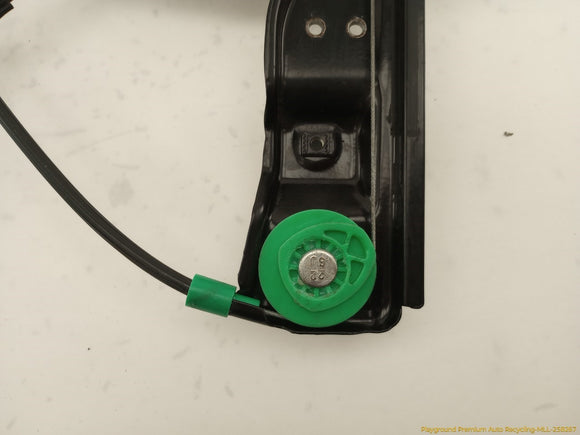 Hummer H3 Driver Left Front Window Regulator