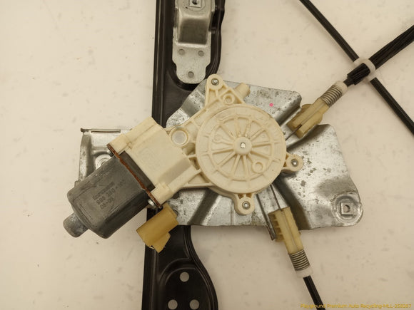 Hummer H3 Passenger Right Front Window Regulator