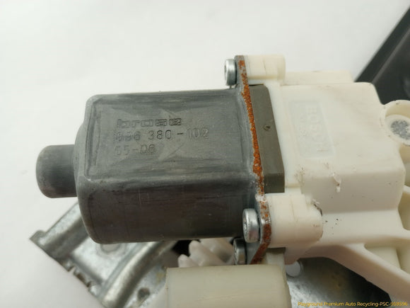 Hummer H3 Passenger Right Front Door Window Regulator