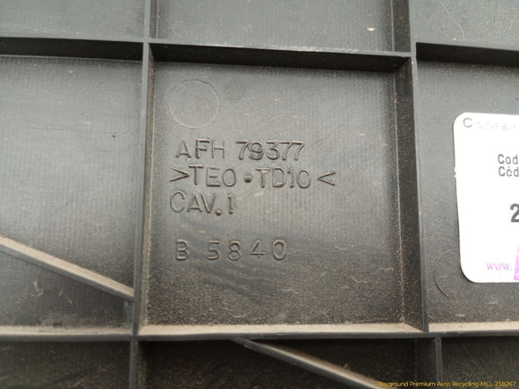 Hummer H3 Rear Quarter Storage Panel