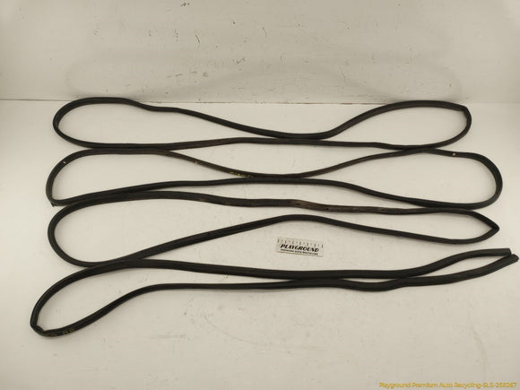 Hummer H3 Set Of 4 Door Seal Strip Molding
