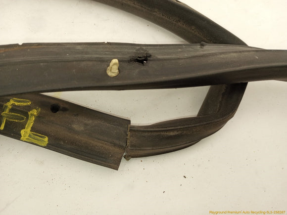 Hummer H3 Set Of 4 Door Seal Strip Molding