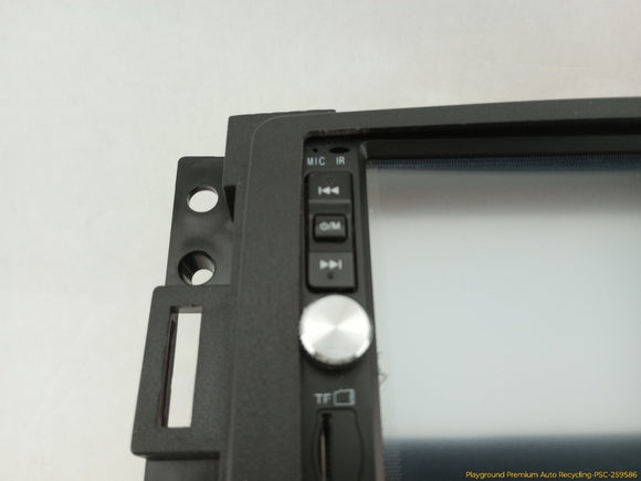 Hummer H3 Aftermarket Radio Audio Player